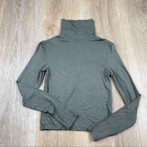 Turtle Neck long sleeve